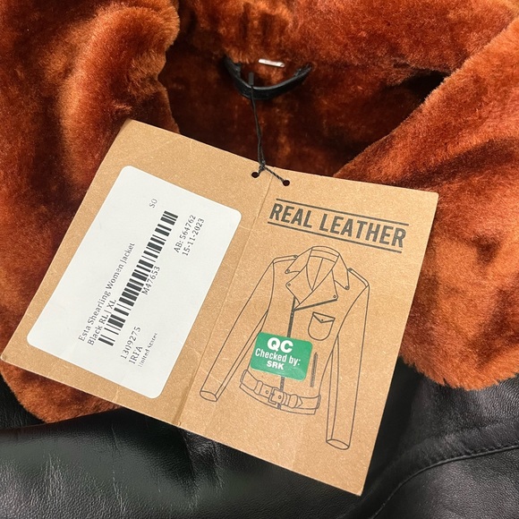 🦐Esta Faux Shearling Belted Real Lambskin Leather Jacket - Picture 5 of 8